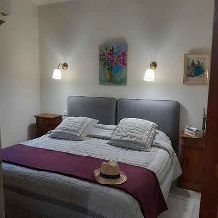 Appartamento Le Mazet De Louise Saint-Rémy-de-Provence Esterno foto